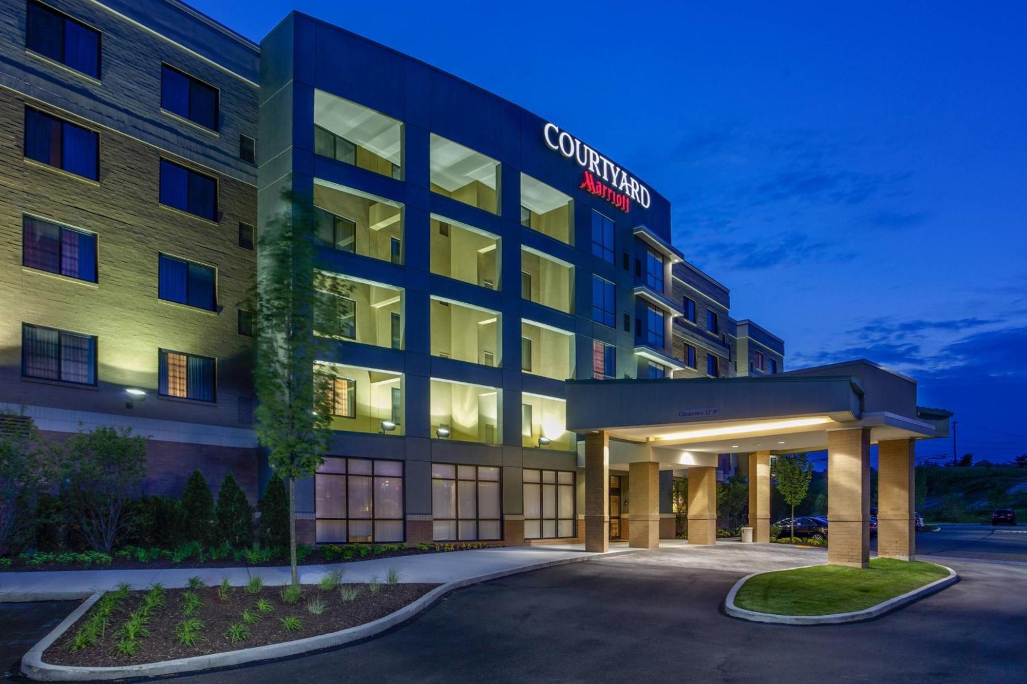 Courtyard By Marriott Pittsburgh North/Cranberry Woods Hotel Cranberry Township Buitenkant foto